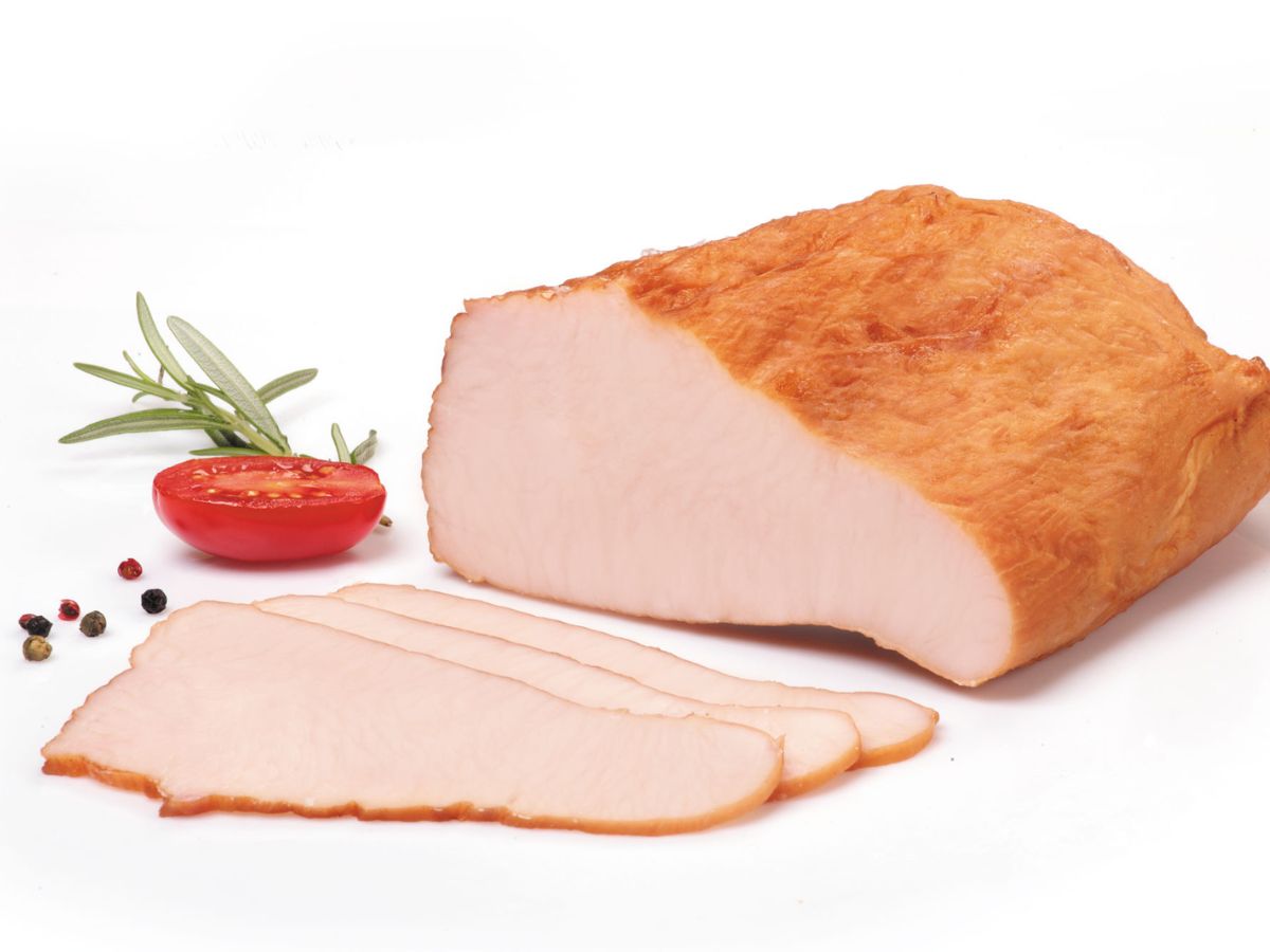 Filet z piersi indyka wędzony
